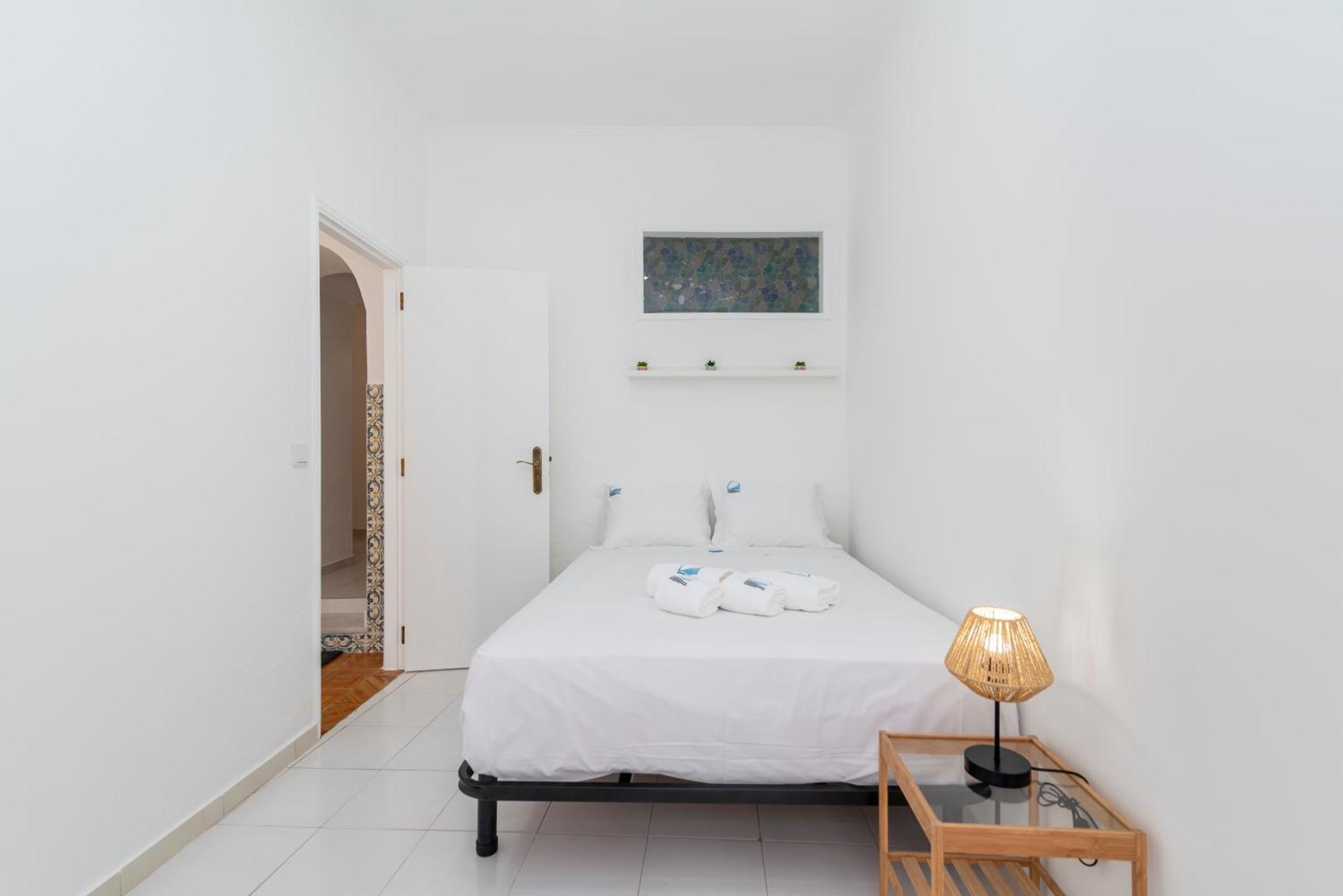 Casa Garde - 5 Mins City Center - Private Balcony - Wi-Fi Tavira Kültér fotó