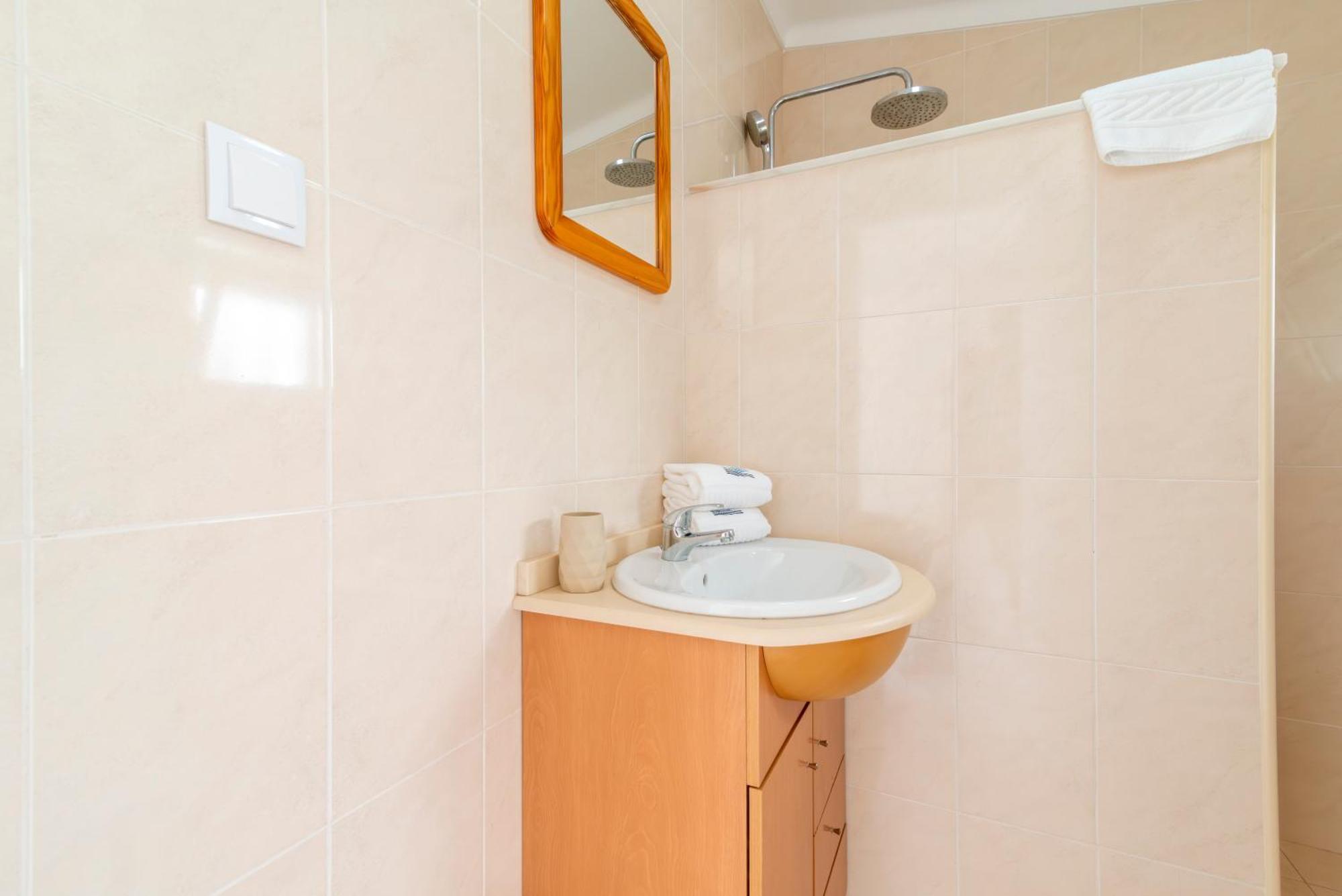 Casa Garde - 5 Mins City Center - Private Balcony - Wi-Fi Tavira Kültér fotó